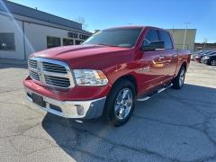 Used 2016  Ram 1500 2WD Crew Cab SLT at Best Choice Motors near Lafayette&comma; IN