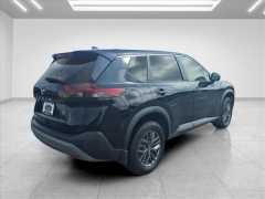 Used 2022  Nissan Rogue FWD S at Best Choice Motors near Lafayette&comma; IN