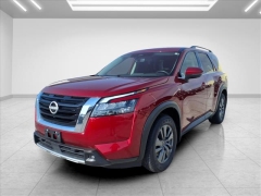 Used 2024  Nissan Pathfinder SV 4WD at Best Choice Motors near Lafayette&comma; IN