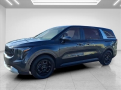 Used 2025  Kia Carnival LXS FWD at Best Choice Motors near Lafayette&comma; IN