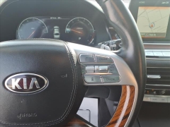 Used 2019  Kia K900 4d Sedan Luxury at Best Choice Motors near Lafayette&comma; IN