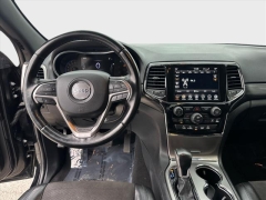 Used 2020  Jeep Grand Cherokee 4d SUV 4WD Laredo Altitude at Best Choice Motors near Lafayette&comma; IN