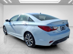 Used 2014  Hyundai Sonata 4d Sedan GLS at Best Choice Motors near Lafayette&comma; IN