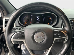 Used 2020  Jeep Grand Cherokee 4d SUV 4WD Laredo Altitude at Best Choice Motors near Lafayette&comma; IN
