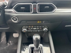 Used 2024  Mazda CX-5 2&period;5 S Select Package AWD at Best Choice Motors near Lafayette&comma; IN