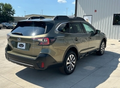 Used 2020 Subaru Outback 4d SUV AWD Premium at Best Choice Motors near Lafayette, IN