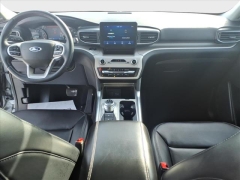 Used 2024  Ford Explorer XLT 4WD at Best Choice Motors near Lafayette&comma; IN