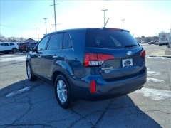 Used 2015  Kia Sorento 4d SUV FWD LX at Best Choice Motors near Lafayette&comma; IN