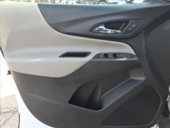 Used 2021  Chevrolet Equinox FWD 4dr LS w&sol;1LS at Best Choice Motors near Lafayette&comma; IN