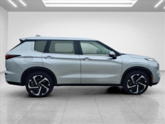 Used 2024  Mitsubishi Outlander SE S-AWC at Best Choice Motors near Lafayette&comma; IN