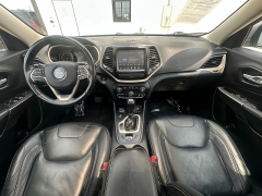 Used 2016 Jeep Cherokee 4d SUV 4WD Limited V6 at Best Choice Motors near Lafayette, IN