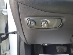 Used 2021  Chevrolet Equinox FWD 4dr LS w&sol;1LS at Best Choice Motors near Lafayette&comma; IN