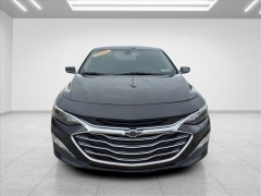 Used 2019  Chevrolet Malibu Hybrid 4d Sedan at Best Choice Motors near Lafayette&comma; IN