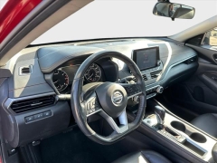 Used 2022  Nissan Altima 2&period;5 SV AWD Sedan at Best Choice Motors near Lafayette&comma; IN