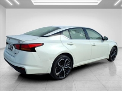 Used 2023  Nissan Altima 2&period;5 SR AWD Sedan at Best Choice Motors near Lafayette&comma; IN