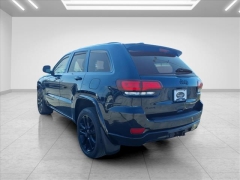 Used 2019  Jeep Grand Cherokee 4d SUV 4WD Laredo Altitude at Best Choice Motors near Lafayette&comma; IN