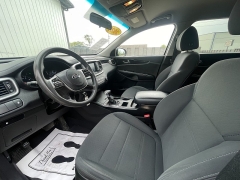 Used 2020 Kia Sorento 4d SUV FWD LX V6 at Best Choice Motors near Lafayette, IN