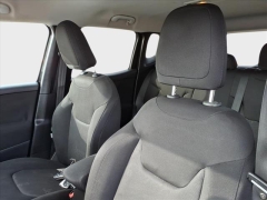 Used 2015  Jeep Renegade 4d SUV 4WD Latitude at Best Choice Motors near Lafayette&comma; IN