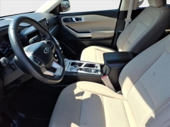 Used 2023  Ford Explorer XLT 4WD at Best Choice Motors near Lafayette&comma; IN