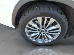 Used 2020  Toyota Highlander Hybrid 4d SUV FWD Platinum at Best Choice Motors near Lafayette&comma; IN