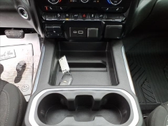 Used 2021  Chevrolet Silverado 1500 4WD Crew Cab 147" LT Trail Boss at Best Choice Motors near Lafayette&comma; IN