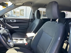 Used 2023  Ford Explorer XLT 4WD at Best Choice Motors near Lafayette&comma; IN