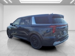 Used 2025  Kia Carnival LXS FWD at Best Choice Motors near Lafayette&comma; IN