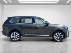 Used 2022  Kia Telluride EX FWD at Best Choice Motors near Lafayette&comma; IN