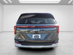 Used 2025  Kia Carnival LXS FWD at Best Choice Motors near Lafayette&comma; IN