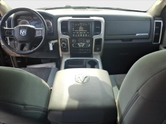 Used 2017  Ram 1500 4WD Crew Cab Big Horn at Best Choice Motors near Lafayette&comma; IN