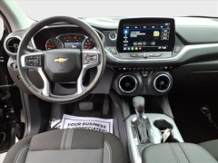 Used 2025  Chevrolet Blazer FWD 4dr LT w&sol;2LT at Best Choice Motors near Lafayette&comma; IN