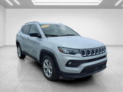 Used 2024  Jeep Compass Latitude 4x4 at Best Choice Motors near Lafayette&comma; IN
