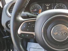 Used 2015  Jeep Renegade 4d SUV 4WD Latitude at Best Choice Motors near Lafayette&comma; IN