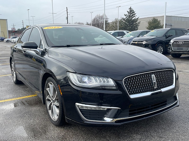 Used 2019  Lincoln MKZ Hybrid 4d Sedan FWD Reserve I at Best Choice Motors near Lafayette, IN
