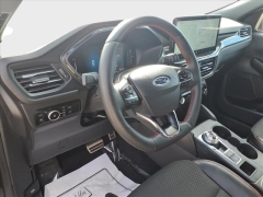 Used 2024  Ford Escape Hybrid Platinum AWD at Best Choice Motors near Lafayette&comma; IN