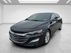 Used 2019  Chevrolet Malibu Hybrid 4d Sedan at Best Choice Motors near Lafayette&comma; IN
