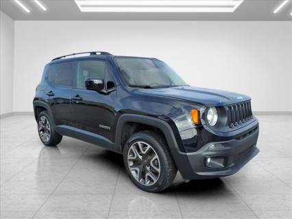Used 2015 Jeep Renegade 4d SUV 4WD Latitude at Best Choice Motors near Lafayette, IN