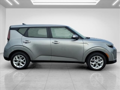 Used 2025  Kia Soul LX IVT at Best Choice Motors near Lafayette&comma; IN