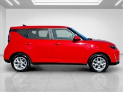 Used 2025  Kia Soul LX IVT at Best Choice Motors near Lafayette&comma; IN