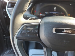 Used 2023  Jeep Grand Cherokee Laredo 4x4 at Best Choice Motors near Lafayette&comma; IN