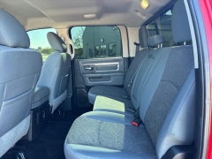 Used 2016  Ram 1500 2WD Crew Cab SLT at Best Choice Motors near Lafayette&comma; IN