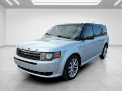 Used 2011  Ford Flex 4d SUV AWD Titanium at Best Choice Motors near Lafayette&comma; IN