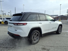 Used 2022  Jeep Grand Cherokee 4xe Trailhawk 4x4 at Best Choice Motors near Lafayette&comma; IN