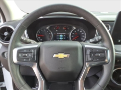 Used 2025  Chevrolet Blazer FWD 4dr LT w&sol;2LT at Best Choice Motors near Lafayette&comma; IN