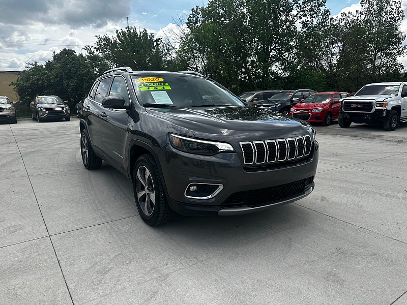 Used 2020  Jeep Cherokee 4d SUV 4WD Limited 3.2L at Best Choice Motors near Lafayette, IN