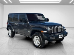 Used 2019  Jeep Wrangler Unlimited 4d SUV 4WD Sport S at Best Choice Motors near Lafayette&comma; IN