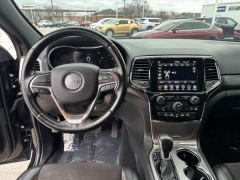 Used 2020  Jeep Grand Cherokee 4d SUV 4WD Laredo Altitude at Best Choice Motors near Lafayette&comma; IN