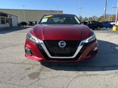 Used 2022  Nissan Altima 2&period;5 SV AWD Sedan at Best Choice Motors near Lafayette&comma; IN