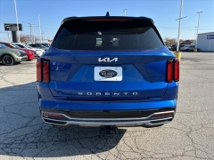 Used 2022  Kia Sorento S FWD at Best Choice Motors near Lafayette&comma; IN