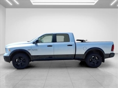 Used 2017  Ram 1500 4WD Crew Cab SLT Longbed at Best Choice Motors near Lafayette&comma; IN